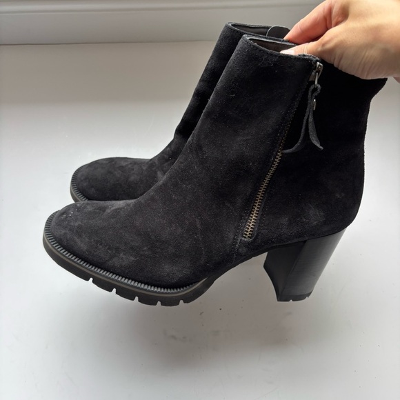 PAUL GREEN Sloane Lug Sole Bootie Black Suede PLATFORM Sz 7/US 9.5 - Picture 6 of 9